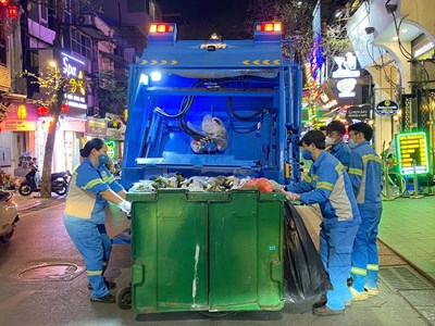 Hoàn Kiếm tiếp tục xóa bỏ điểm tập kết rác