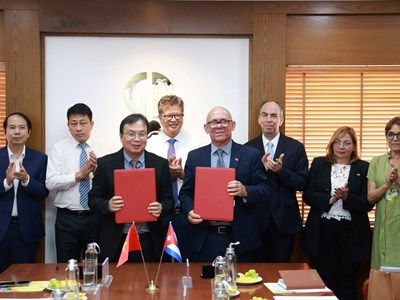 Việt Nam - Cuba ký kết thỏa thuận hợp tác trong lĩnh vực xuất bản và phát triển văn hóa đọc