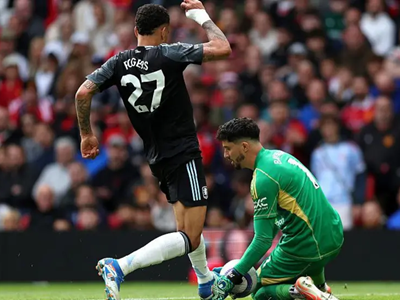 Mất vé dự Champions League, Aston Villa gửi đơn khiếu nại