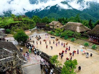 Sun World Fansipan Legend ra mắt show diễn thể nghiệm độc đáo trên đỉnh Fansipan, Sa Pa