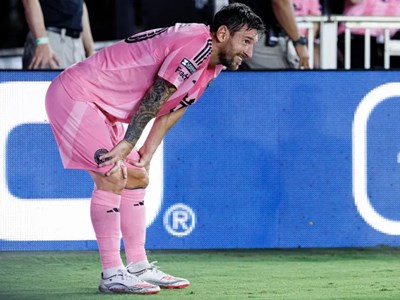 Một hợp đồng dài hạn cho Messi