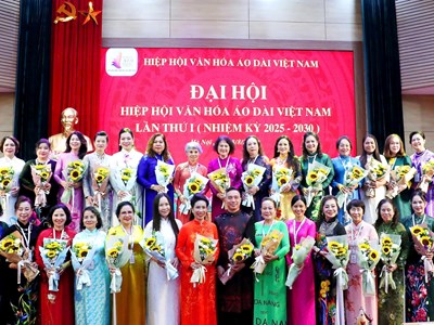 Đại hội lần thứ nhất Hiệp hội Văn hóa Áo dài Việt Nam: Áo dài có “mái nhà chung“