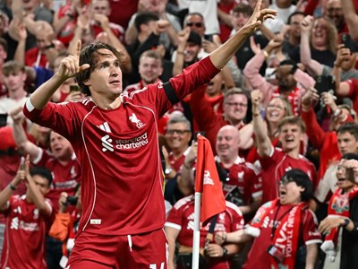 Tưởng như vỡ trận, Liverpool thắng nghẹt thở Bournemouth