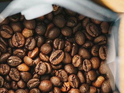 Giá cà phê hôm nay 2.11: Lao dốc mạnh sau chuỗi ngày tăng