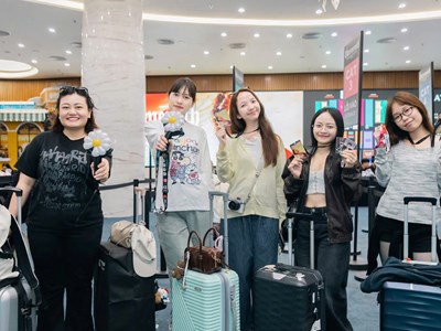 Fan đổ về Ocean City check in G-DRAGON 2025 WORLD TOUR [Übermensch] IN HANOI, háo hức chờ concert lịch sử