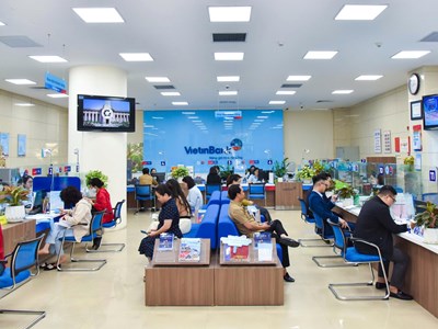 Xu hướng dòng tiền cuối năm: Tiết kiệm ngân hàng trở thành lựa chọn tối ưu