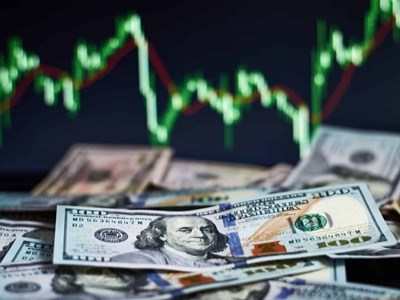 Tỉ giá USD ngày 22.11: “Chợ đen” bật tăng mạnh, ngân hàng đồng loạt điều chỉnh