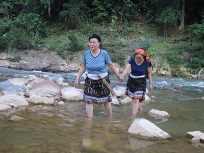 Chữ “tâm” ở vị lương y già dân tộc Thái