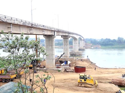 Phú Thọ: Đẩy nhanh tiến độ sửa chữa cầu Sông Lô