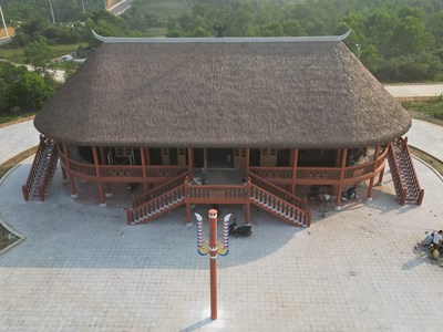 Xây dựng Làng văn hóa các dân tộc huyện A Lưới thành điểm đến du lịch cộng đồng 