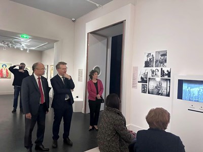 Triển lãm các tấc phẩm của ba danh hoạ Việt Nam tại Pháp