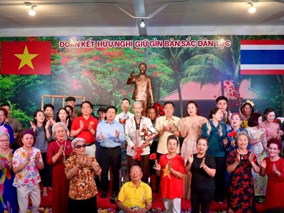 Nhà hát kịch Việt Nam biểu diễn các sáng tác về Bác tại Thái Lan