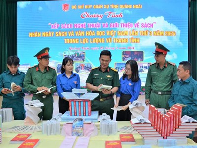 Ngày sách và văn hóa đọc trong lực lượng vũ trang tỉnh Quảng Ngãi
