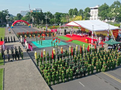 Công an tỉnh Quảng Ngãi khai mạc Hội thi điều lệnh, bắn súng, võ thuật