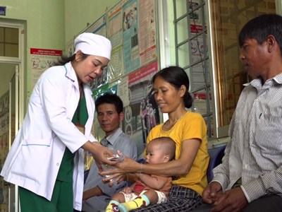 Gần 50 tỉ đồng hỗ trợ an sinh trẻ em miền núi 