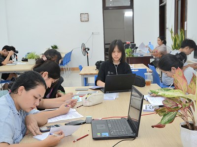 Chuyển đổi số thư viện còn nhiều khó khăn