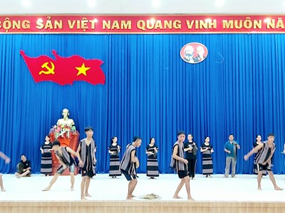 Hội thi Diễn xướng dân gian văn hóa các dân tộc diễn ra tại Quảng Ngãi