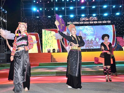 Khai mạc Hội thi Diễn xướng dân gian văn hóa các dân tộc