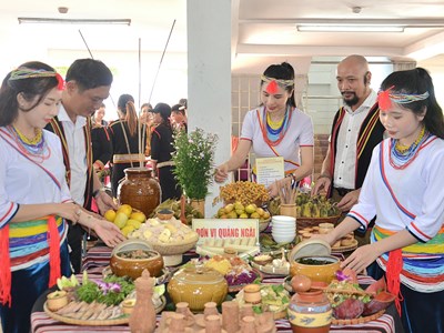 Quảng bá ẩm thực gắn với bản sắc văn hóa vùng miền