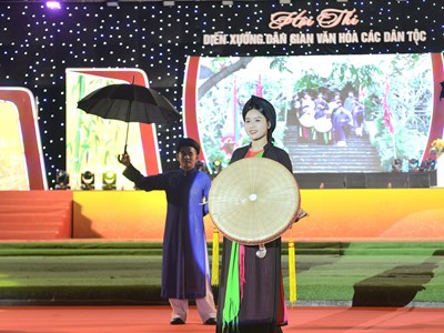 Duyên dáng trang phục Quan họ Bắc Ninh
