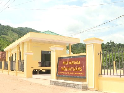 Chú trọng xây dựng các thiết chế văn hoá, hạ tầng ở miền núi