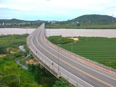 Cầu Trà Khúc 2 thông xe trở lại từ ngày 15.9