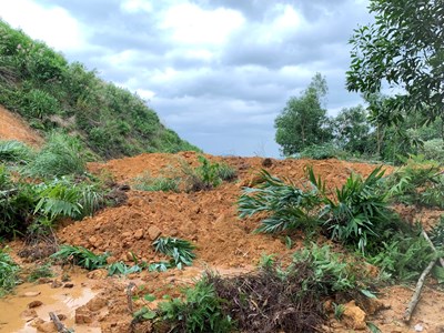 Rà soát các khu dân cư, nhà dân, trụ sở cơ quan, đơn vị nằm trong vùng có nguy cơ cao sạt lở