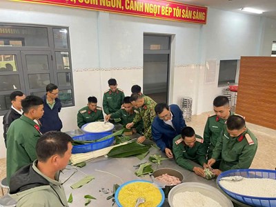 Xuân về nơi doanh trại quân đội