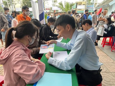 Nhu cầu tuyển dụng lao động ở Quảng Ngãi tăng cao sau Tết