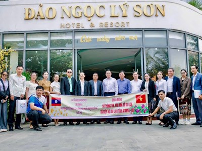 Hiệp hội Du lịch Attapeu - Lào giao lưu, khảo sát các điểm du lịch ở Lý Sơn