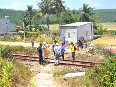 Xóa bỏ các lối đi tự mở gây mất ATGT đường sắt Bắc – Nam