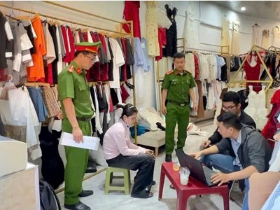 Khởi tố chủ shop quần áo về hành vi môi giới mại dâm