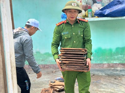 Lực lượng vũ trang Quảng Ngãi chung tay xóa nhà tạm, nhà dột nát