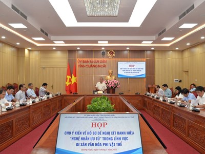 Đề nghị xét tặng danh hiệu NNƯT di sản văn hóa phi vật thể  cho 11 cá nhân