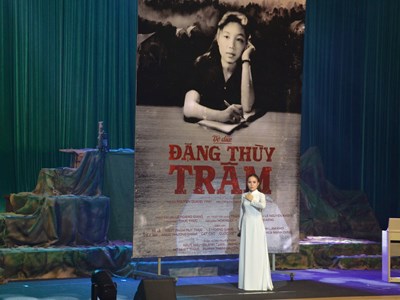 Sâu lắng vở kịch “Đặng Thùy Trâm“