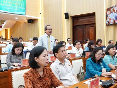 Hoàn thành chỗ học cho hơn 500 con em cán bộ từ Kon Tum (cũ) xuống làm việc