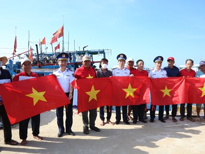 Tô thắm hình ảnh “Bộ đội Cụ Hồ” - Người chiến sĩ Cảnh sát biển