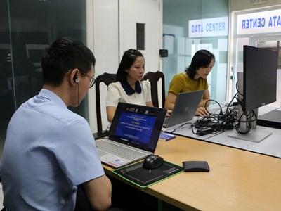 Tập huấn hướng dẫn quản lý, sử dụng chữ ký số chuyên dùng công vụ 