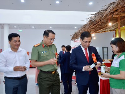 Hàng trăm sản phẩm OCOP tham gia trưng bày dịp lễ Quốc khánh