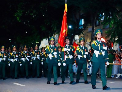 Tự hào những người con quê hương Quảng Ngãi tham gia diễu binh A80