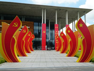 Đại hội Đảng bộ tỉnh Quảng Ngãi không nhận hoa chúc mừng