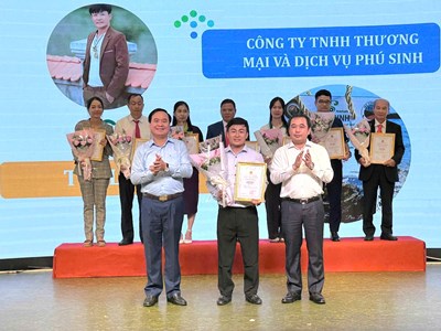 Quảng Ngãi có 2 sản phẩm được Bộ NN & MT trao giấy chứng nhận sản phẩm OCOP 5 sao