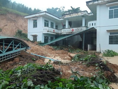 Ngành Y tế Quảng Ngãi chủ động ứng phó với mưa lũ