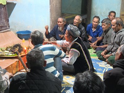 Đồng bào Co ăn Tết Ngã rạ