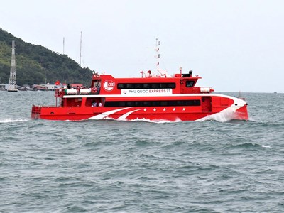 Tàu Phú Quốc Express chính thức chạy tuyến Sa Kỳ – Lý Sơn từ 17.4