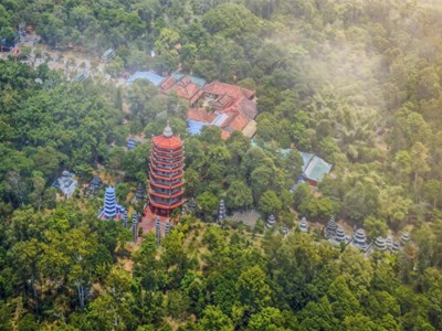 Thiên Ấn - nơi thiên nhiên, lịch sử và tâm linh hòa quyện