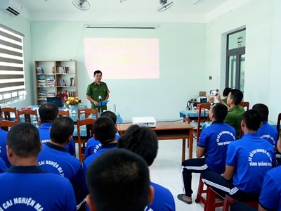 Chung tay thắp lại niềm tin cho người cai nghiện ma túy