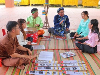 Trao truyền bài chòi, nối dài mạch di sản