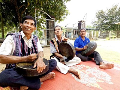Quảng Ngãi có 10 hồ sơ đủ điều kiện xét tặng danh hiệu nghệ nhân cấp Nhà nước