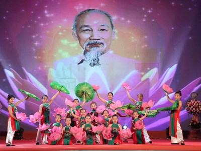 Dàn nghệ sĩ góp mặt trong Ngày hội Thế giới tuổi thơ 2024